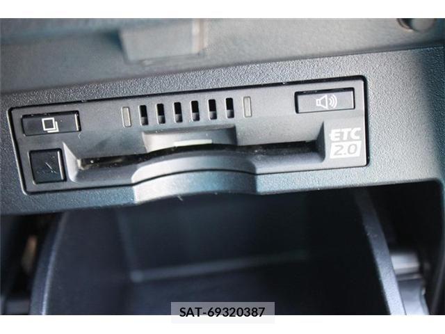 Toyota ALPHARD 2017-03 6987328-5