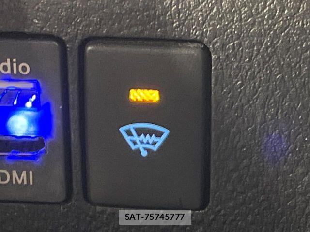 Toyota ALPHARD 2021-08 6987292-5