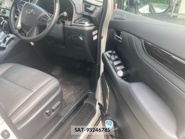 Toyota ALPHARD 2022-12 7057315-9