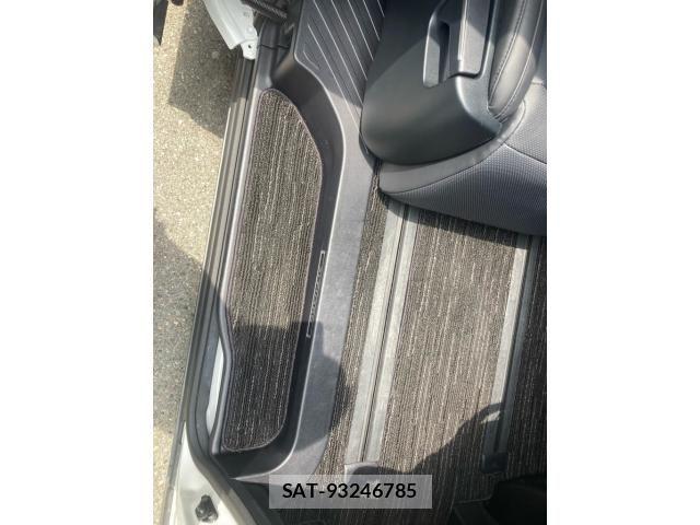 Toyota ALPHARD 2022-12 7057315-13