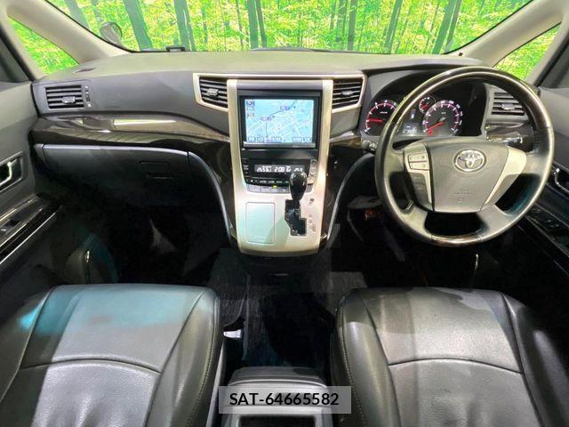 Toyota ALPHARD 2013-08 7057321-1