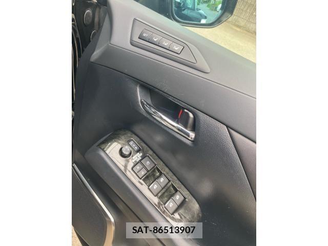 Toyota ALPHARD 2016-04 7214360-12