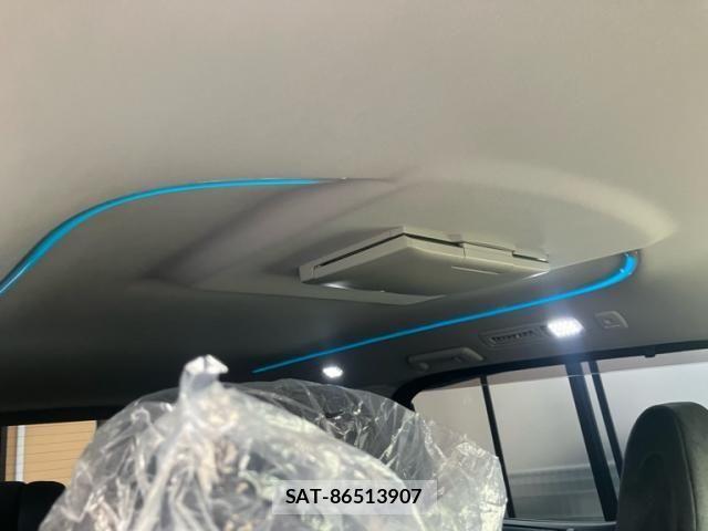 Toyota ALPHARD 2016-04 7214360-20