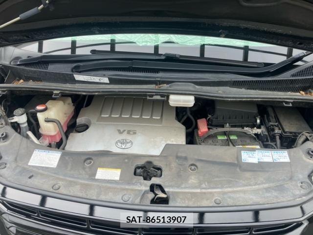 Toyota ALPHARD 2016-04 7214360-4