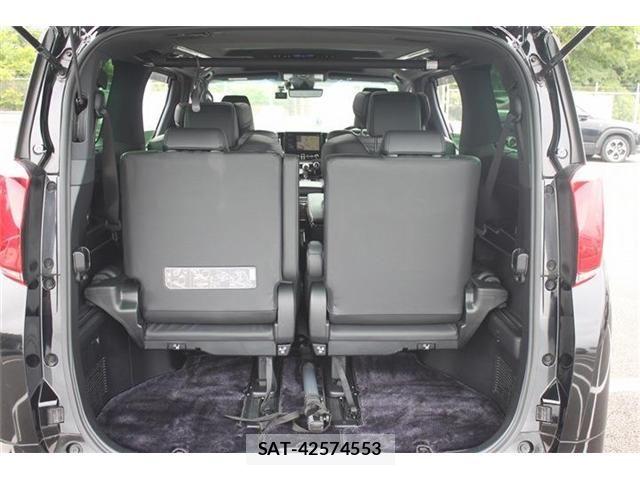 Toyota ALPHARD 2021-05 7214369-17