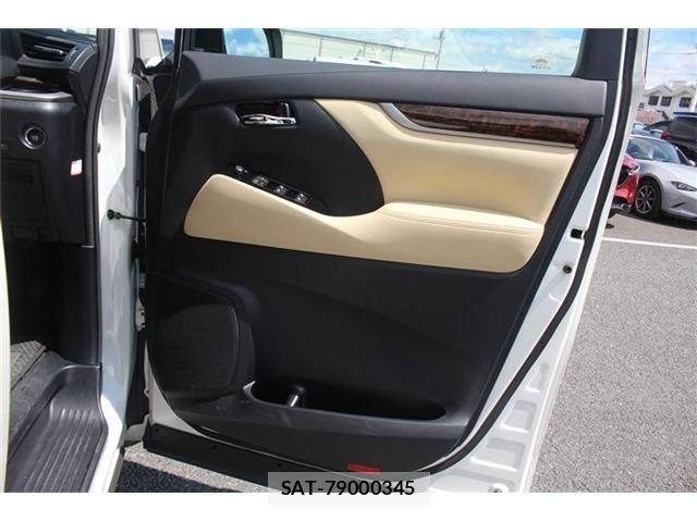 Toyota ALPHARD 2020-02 7214367-16