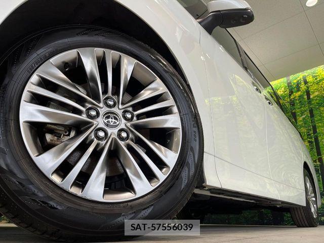 Toyota ALPHARD 2024-12 7214370-13