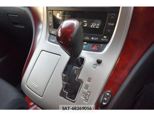 Toyota ALPHARD 2009-07 7214357-16