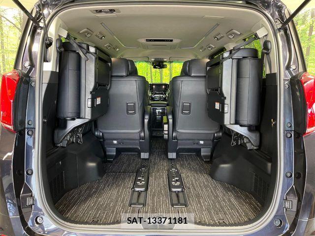 Toyota ALPHARD 2018-09 7214358-11