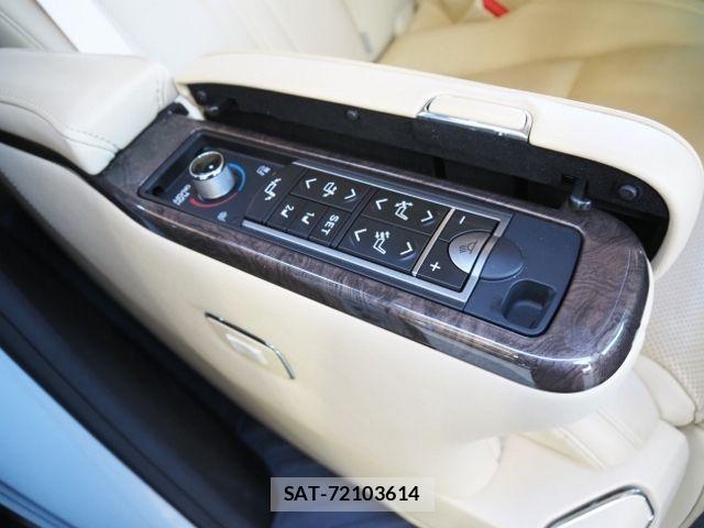 Toyota ALPHARD 2021-05 7214368-13