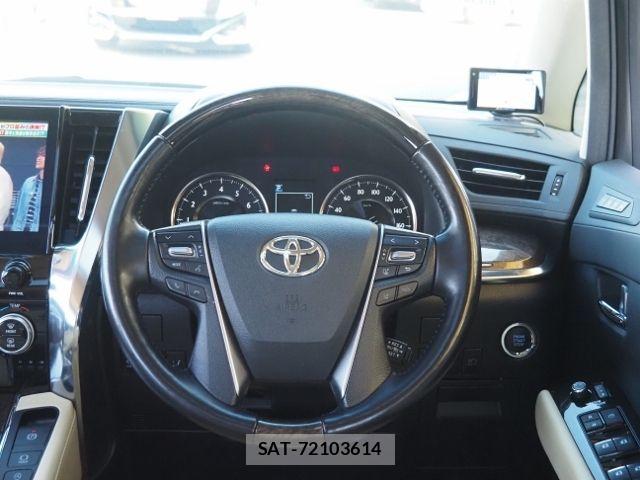 Toyota ALPHARD 2021-05 7214368-18