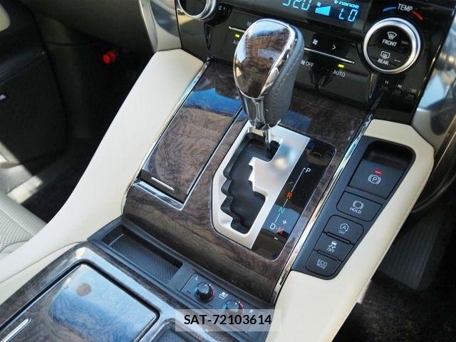 Toyota ALPHARD 2021-05 7214368-27