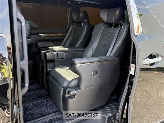 Toyota ALPHARD 2021-10 7214371-17