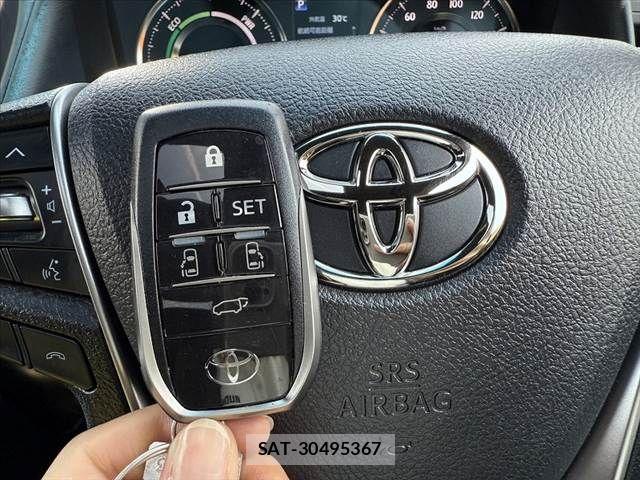 Toyota ALPHARD 2021-10 7214371-2