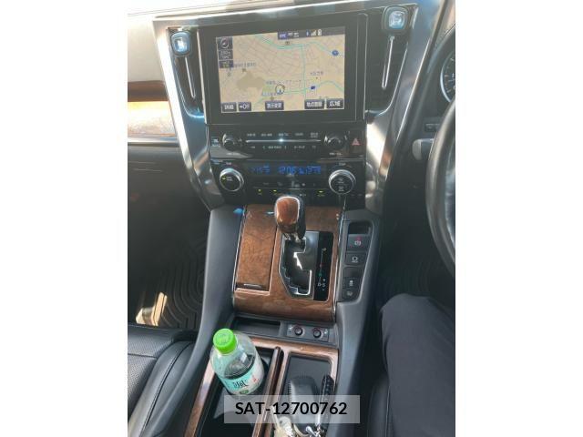 Toyota ALPHARD 2016-09 7249738-13