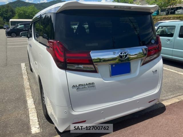 Toyota ALPHARD 2016-09 7249738-2