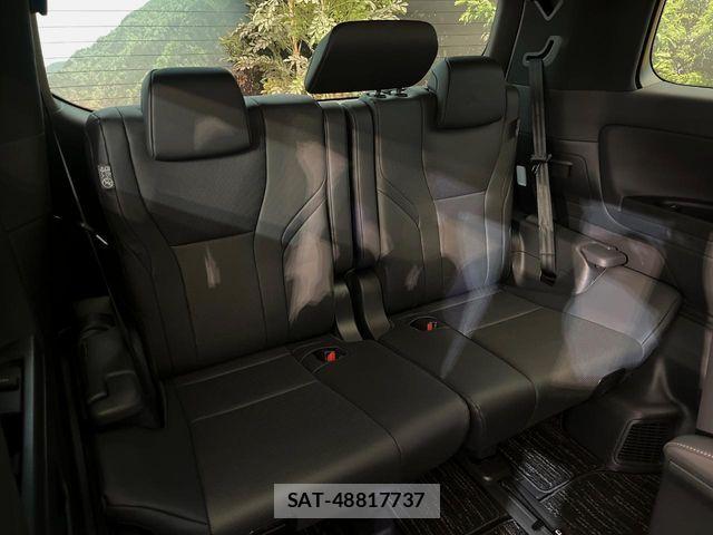 Toyota ALPHARD 2023-07 7249734-11