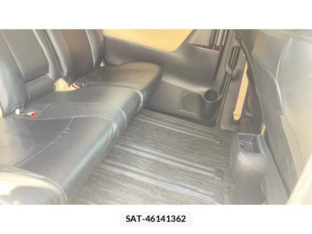 Toyota ALPHARD 2017-11 7249740-25