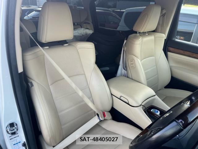 Toyota ALPHARD 2017-11 7271451-14