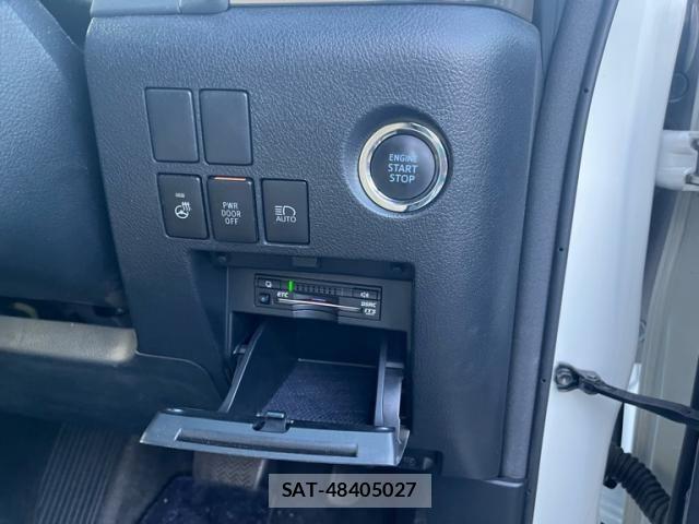 Toyota ALPHARD 2017-11 7271451-16