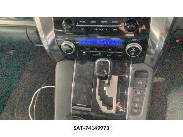Toyota ALPHARD 2021-03 7325438-6