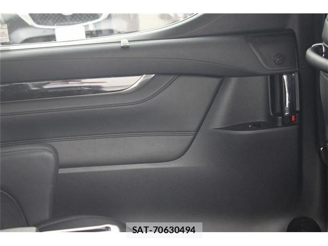 Toyota ALPHARD 2018-03 7325439-15