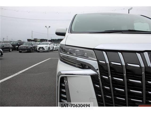 Toyota ALPHARD 2018-03 7325439-7