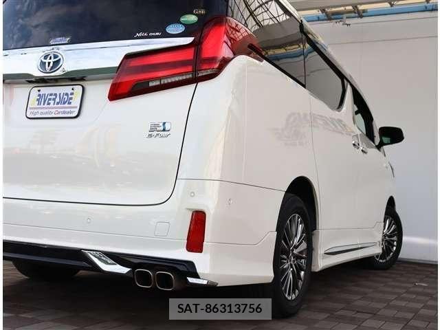 Toyota ALPHARD 2021-03 7325437-26