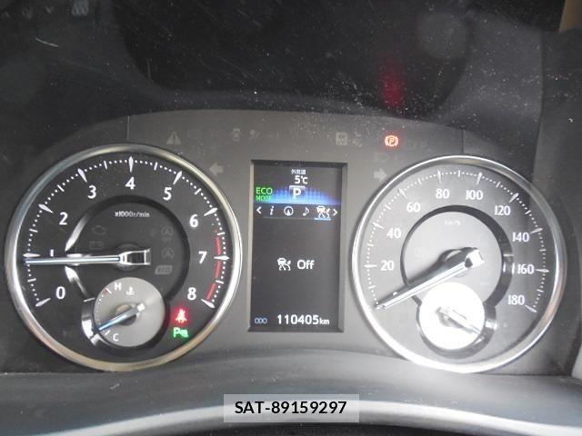 Toyota ALPHARD 2017-10 7356702-15