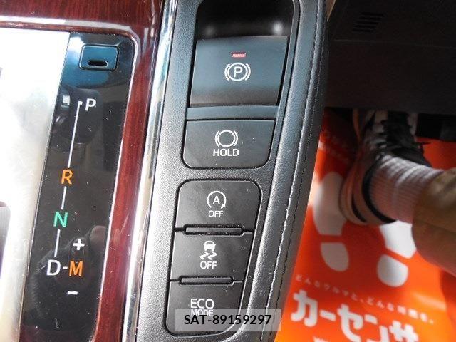 Toyota ALPHARD 2017-10 7356702-23