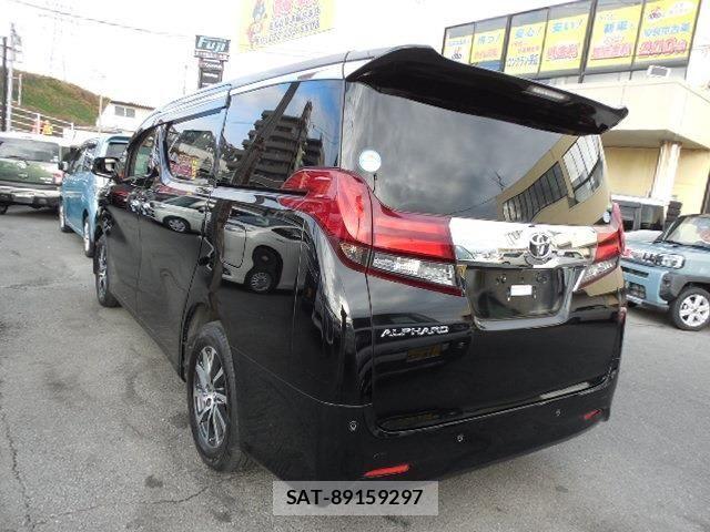 Toyota ALPHARD 2017-10 7356702-2