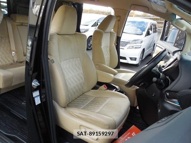 Toyota ALPHARD 2017-10 7356702-7
