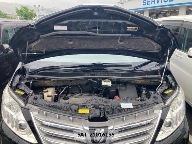 Toyota ALPHARD 2012-03 7356701-13