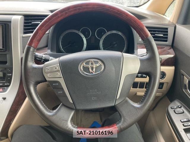 Toyota ALPHARD 2012-03 7356701-18