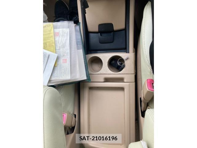 Toyota ALPHARD 2012-03 7356701-23