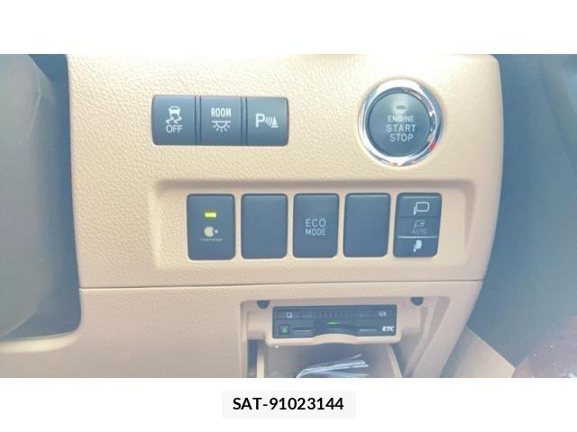 Toyota ALPHARD 2013-01 7452690-18