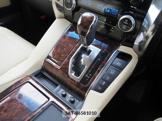 Toyota ALPHARD 2021-05 7452680-29