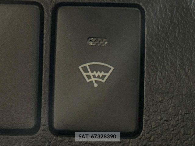 Toyota ALPHARD 2018-07 7452686-7