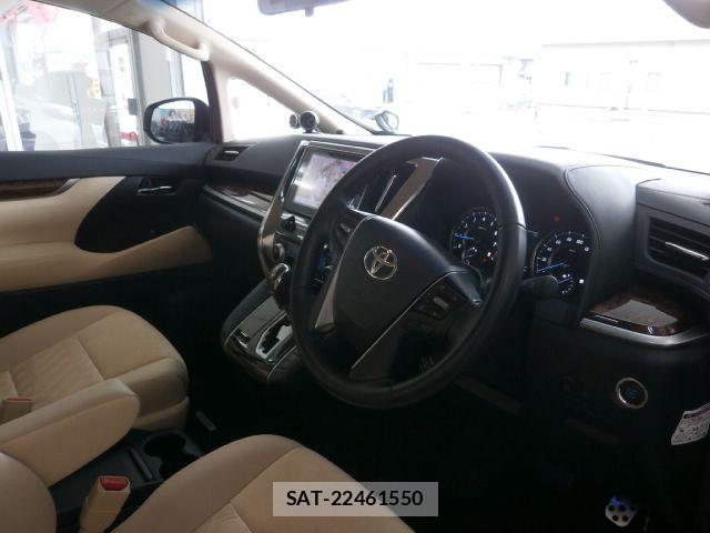 Toyota ALPHARD 2021-04 7452685-1