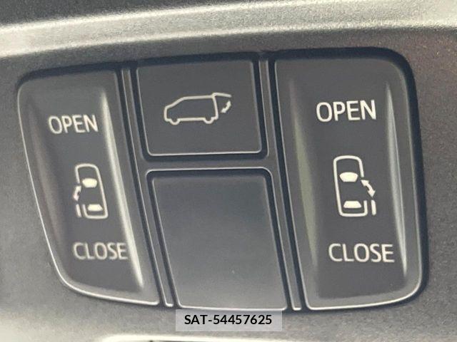 Toyota ALPHARD 2017-03 7499359-2
