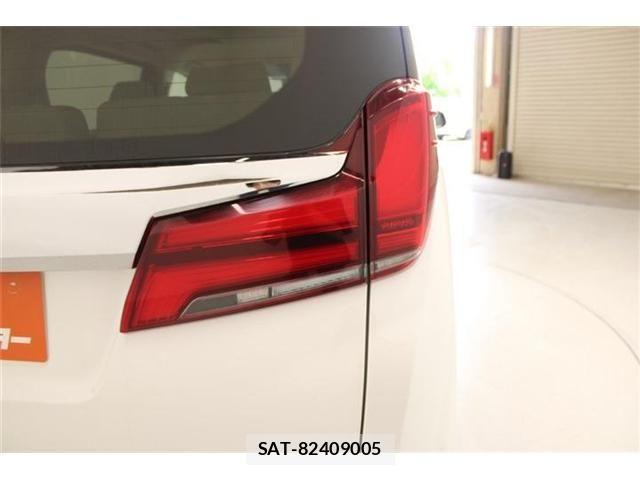 Toyota ALPHARD 2021-05 7499363-18