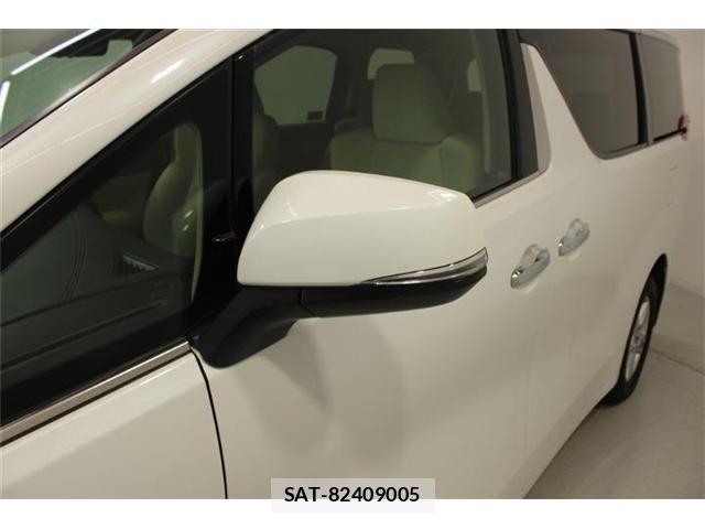 Toyota ALPHARD 2021-05 7499363-20