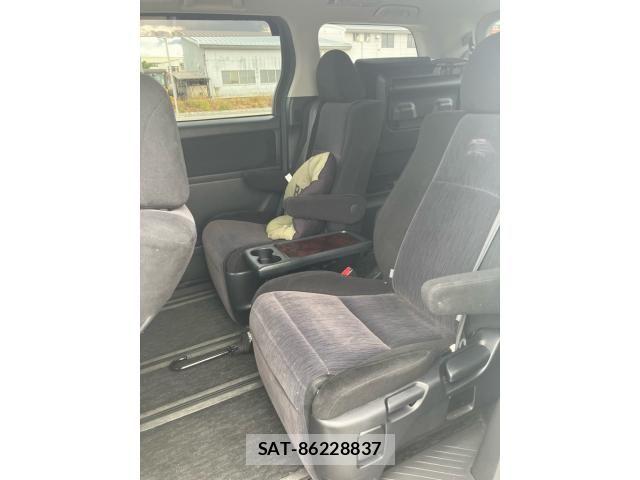 Toyota ALPHARD 2013-07 7614750-22
