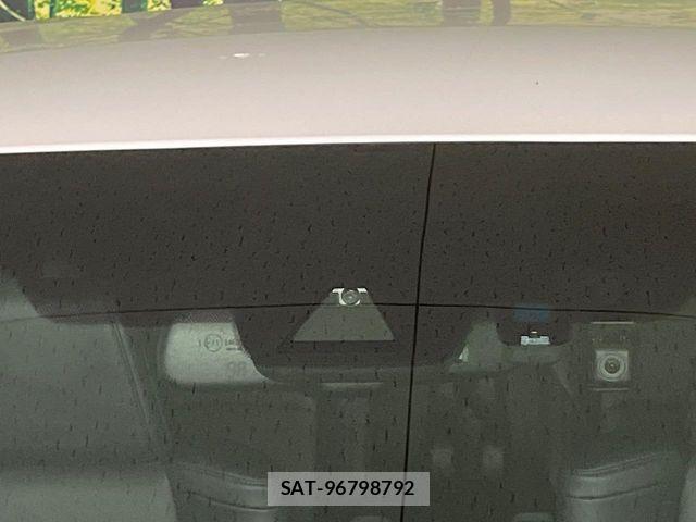 Toyota ALPHARD 2018-03 7614748-2