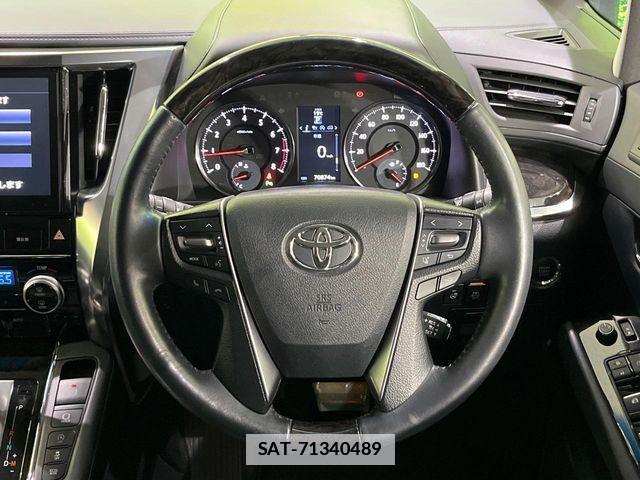 Toyota ALPHARD 2015-06 7720277-11
