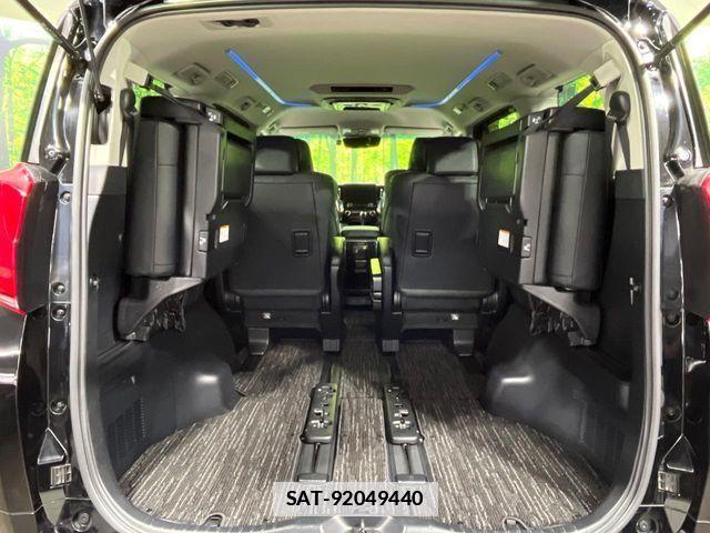 Toyota ALPHARD 2019-03 7720270-10