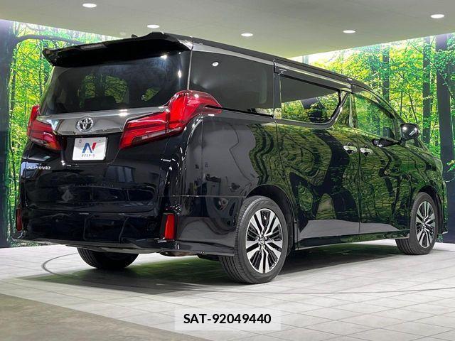 Toyota ALPHARD 2019-03 7720270-17