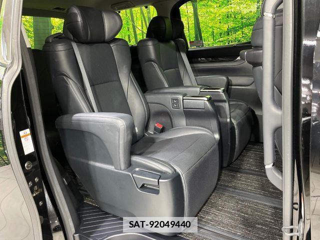 Toyota ALPHARD 2019-03 7720270-8
