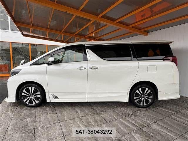 Toyota ALPHARD 2018-08 7720274-11