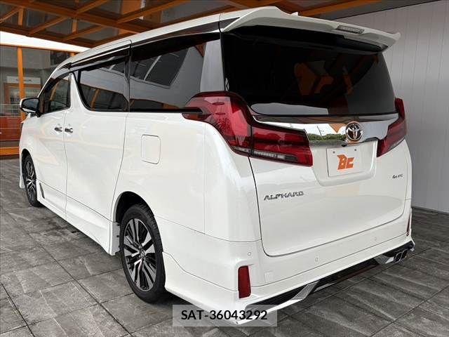 Toyota ALPHARD 2018-08 7720274-12